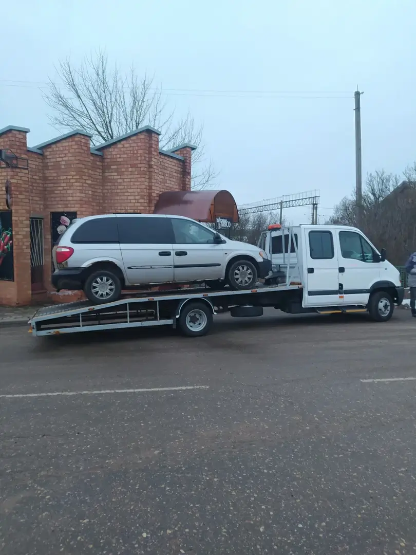 Погрузка авто на платформу